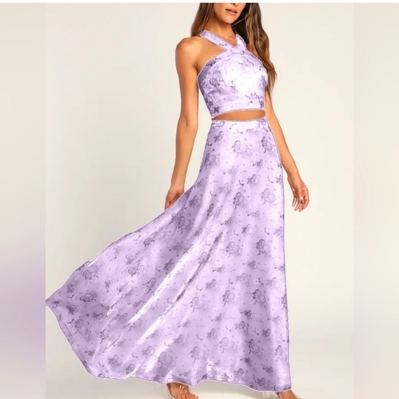 LULU’S Gorgeous Entrance Lavender Two Piece Maxi Dress - Picture 4 of 7